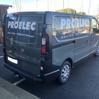 Proelec spécialiste de l'électricité marine à port Camargue